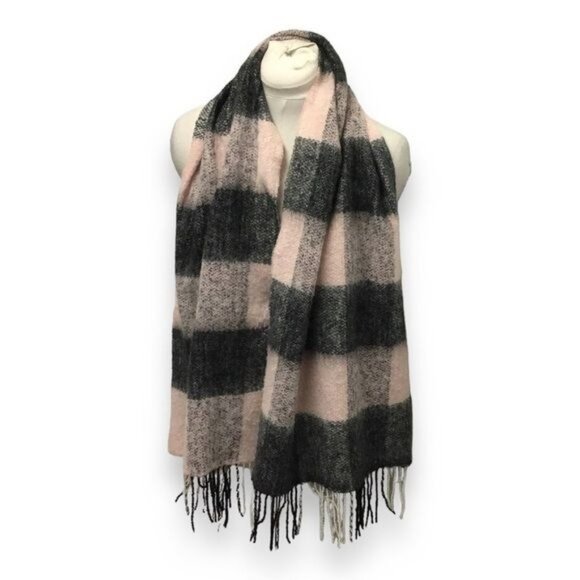 Vivante by VSA Women’s Wool Blend Wrap Scarf, Pink, OSFA - Picture 4 of 6
